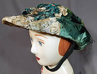 Vintage Janet Meisner Mado Paris Label Green Velvet Leaf Floral Trim Bicorne Hat
