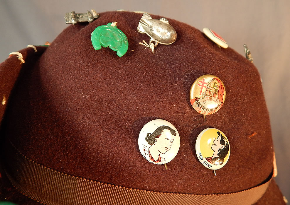 Vintage Cracker Jack Prize Toy Charms Pep Pins Roy Rogers Jane Russell Hat
There are a variety of Cracker Jack toy prizes, charms, Kellogg's pep pins, pinback pins from WWII squadrons, Bringing up Father character Jiggs, Andy Gump Min Gump, Gasoline Alley Auntie Blossom, Winnie Winkle Ma Winkle, miniature press photos of Jane Russell, Roy Rogers and Dale Evans.