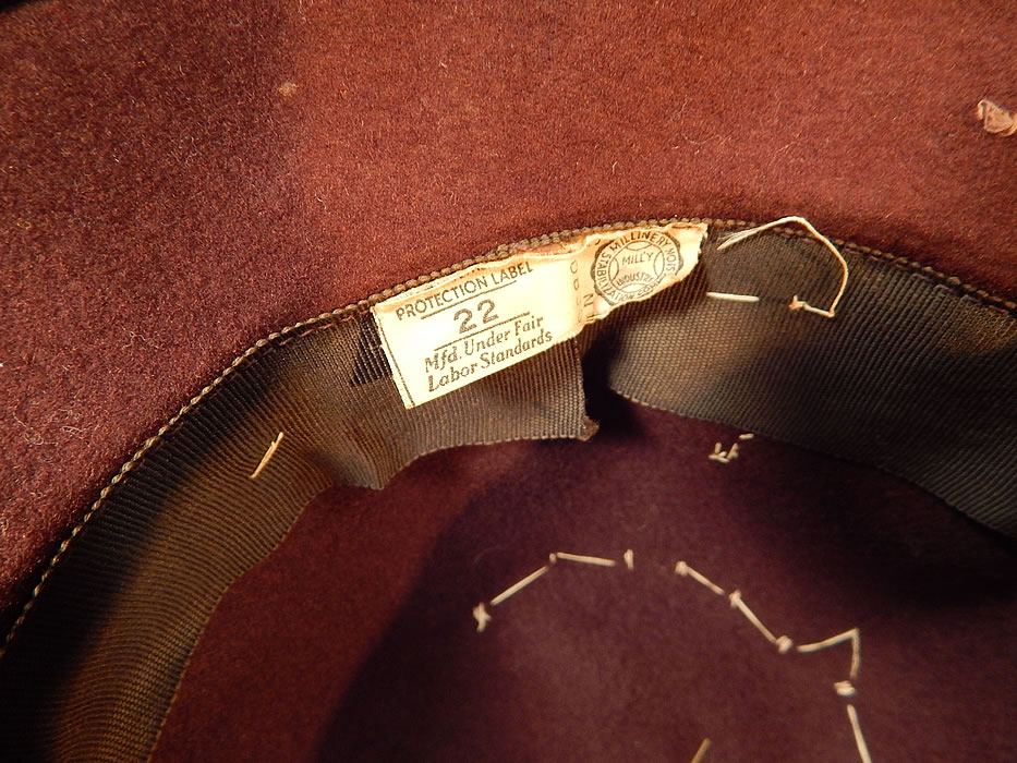 Vintage Cracker Jack Prize Toy Charms Pep Pins Roy Rogers Jane Russell Hat
This charming charm embellished hat has an upturned front brim, brown silk grosgrain ribbon hatband and is unlined. 