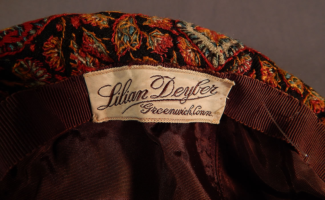 Vintage Lilian Deyber Antique Embroidered Kashmir Wool Paisley Turban Hat
There is a "Lilian Deyber Greenwich, Conn." designer label sewn insde. 