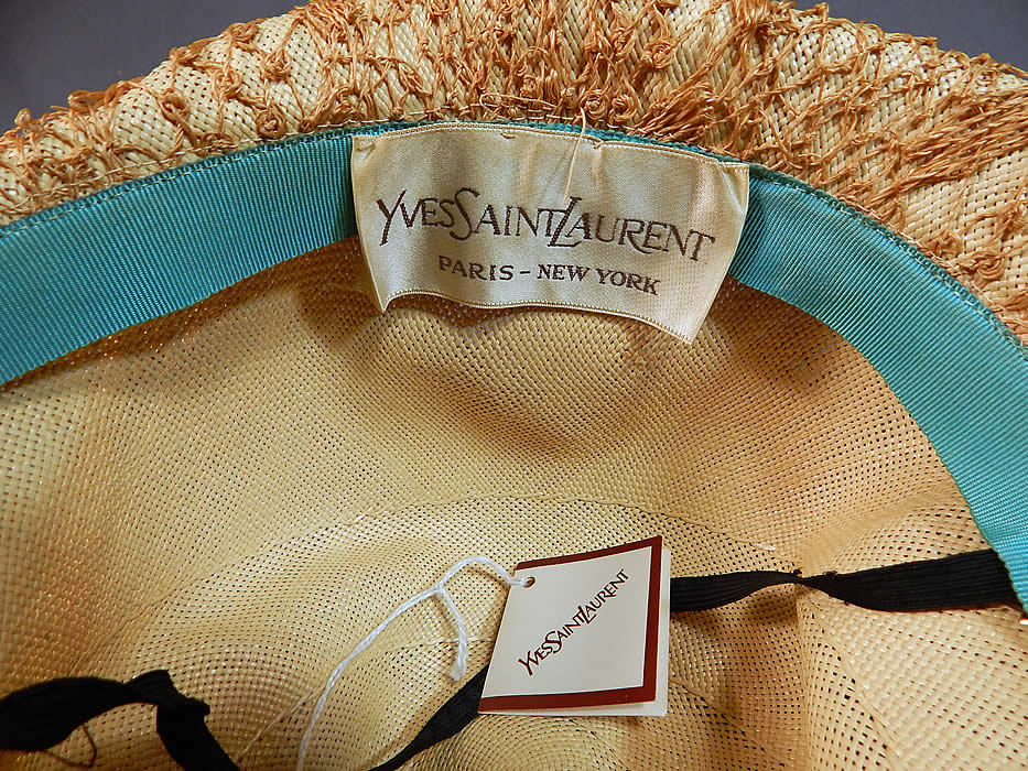 Vintage Yves Saint Laurent YSL Designer Label Macrame Woven Natural Straw Cloche Hat NWT
It is in excellent condition and is NWT, never worn. This is truly a wonderful piece of quality made wearable designer millinery art! 