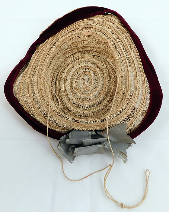 Victorian Womens Natural Straw Pork Pie Wide Brim Bonnet Hat Ribbon Thistle Trim
This is truly a wonderful piece of antique Victoriana wearable millinery art!