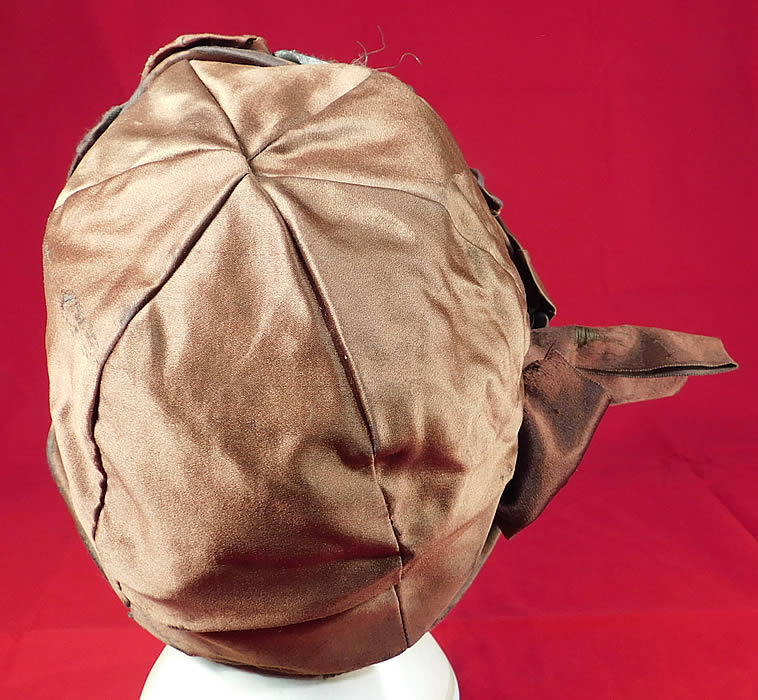 Vintage Fashion Hat Art Deco Brown Silk Silver Lame Rosette Flapper Cloche
The hat measures 22 inches inside circumference. 