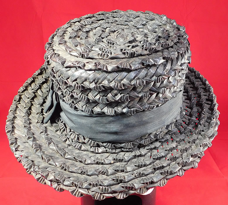 Edwardian Womens National Cloak Suit Co. NY Black Straw Boater Hat
The hat measures 22 inches inside crown circumference, 12 inches wide across and the crown is 4'' inches high.