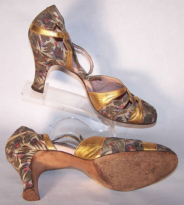 Art Deco Gold Metallic Silver Lam&eacute; Flapper Shoes  Close up.