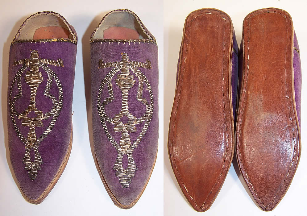 Vintage Moroccon Childs Cherbil Gold Embroidery Purple Velvet Slipper Shoes top & bottom views
