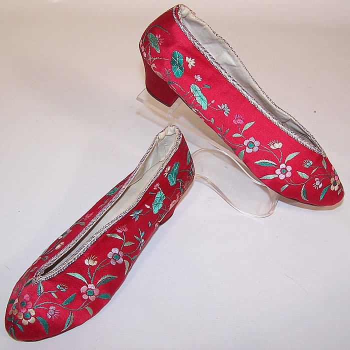 Antique Chinese Red Silk Embroidered Floral Duck Slipper Shoes