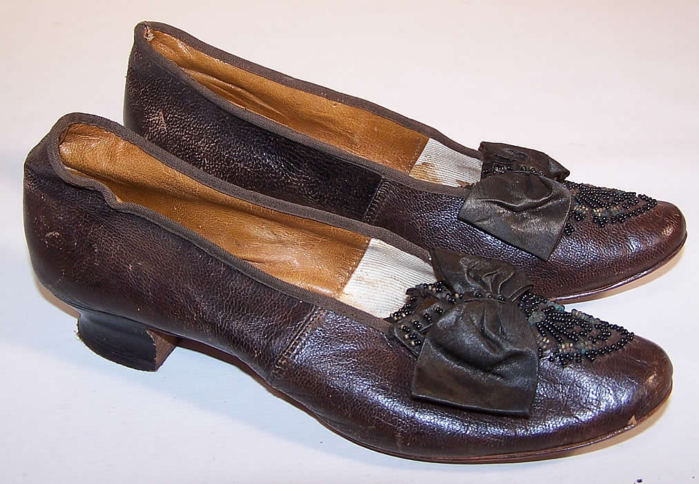 Victorian Civil War Era Brown Leather Beaded Bow Louis Heel Shoes