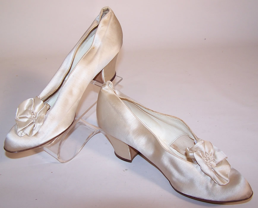 Edwardian Jordan Marsh Co. White Silk Rosette Bridal Wedding Shoes