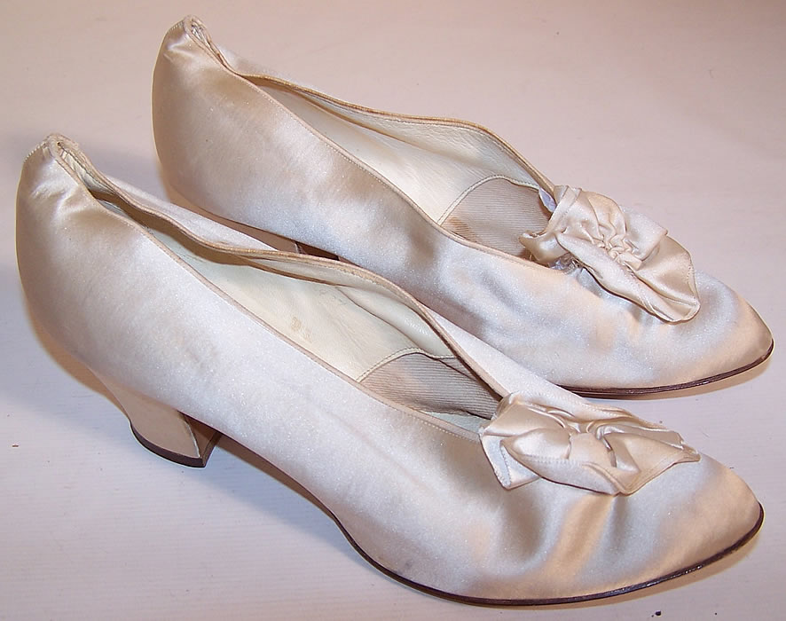 Edwardian Jordan Marsh Co. White Silk Rosette Bridal Wedding Shoes