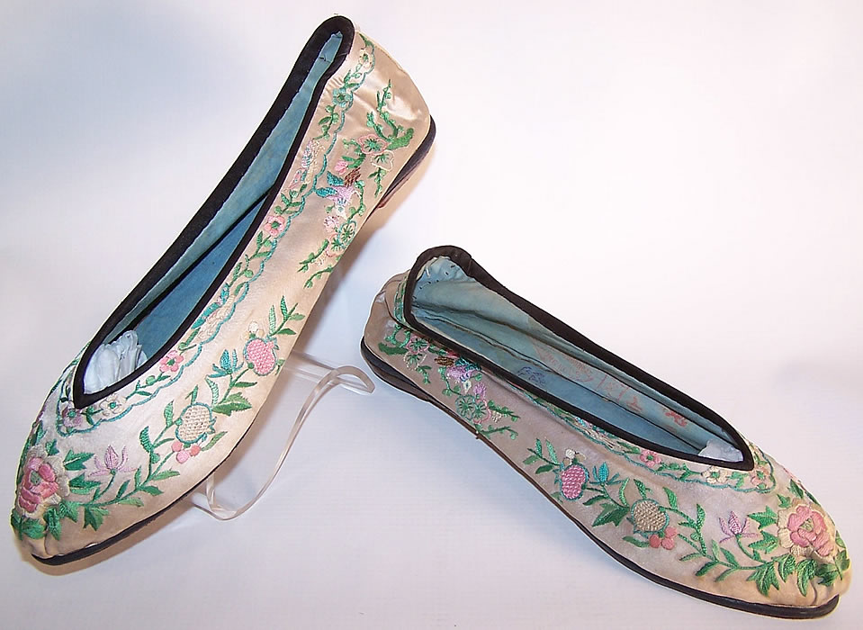 Chinese Pink Silk Embroidered Floral Butterfly Bird Slipper Shoes