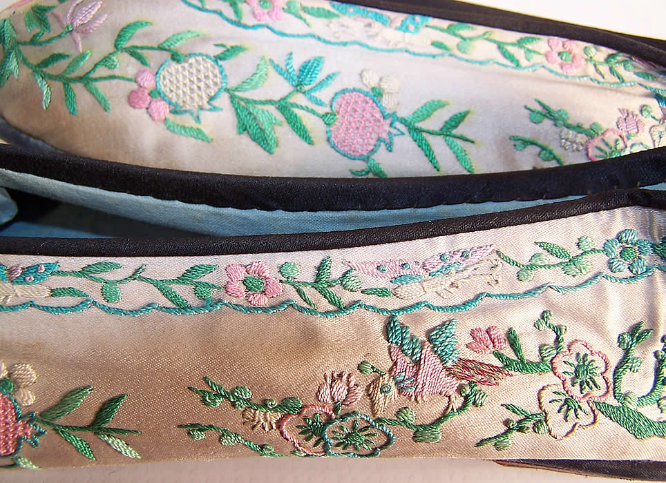  Chinese Pink Silk Embroidered Floral Butterfly Bird Slipper Shoes