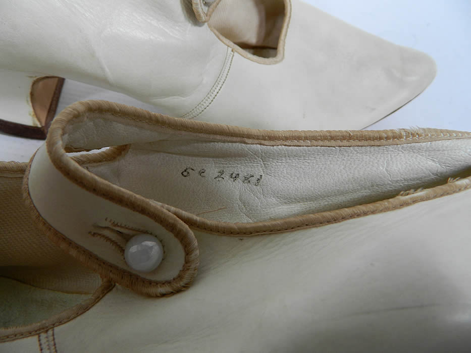 Edwardian White Kid Leather Button Strap Mary Jane Bridal Wedding Shoes close up.