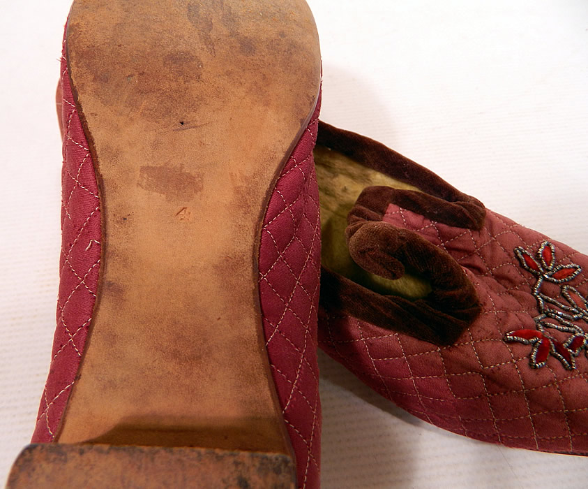 Victorian Burgundy Quilted Silk Steel Cut Beaded Velvet Trim Slipper Shoes
They are in good condition and have been gently worn. These are truly a wonderful unique piece of wearable antique Victoriana shoe art!