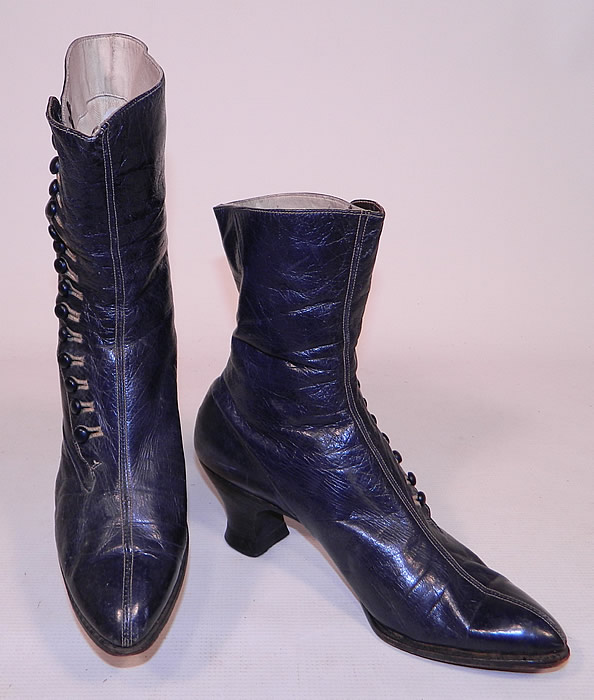 Victorian Women's Navy Blue Leather High Top Button Boots
The boots measure 9 inches tall, 10 1/2 inches long, 3 inches wide, with 2 1/2 inch high heels.