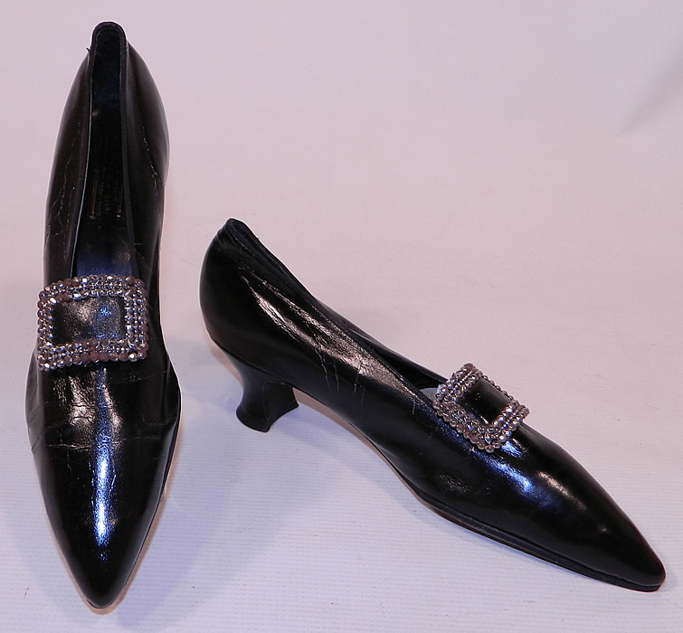 Edwardian Hanan & Son NY Black Patent Leather Steel Cut Buckle Shoes & Shoe Bag
This pair of Edwardian Titanic era vintage Hanan & Son NY black patent leather steel cut buckle shoes and shoe bag date from 1912.