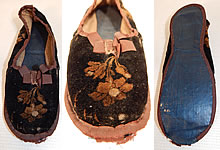 Antique Georgian Regency 1820 Floral Embossed Velvet Childs Single Slipper Shoe
 