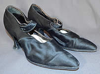Edwardian Vintage Black Silk Satin Button Strap Mary Jane Pointed Toe Shoes 
