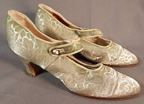 Vintage Traveler Shoe Art Deco Silver Lam&eacute; Lame Brocade Mary Jane Shoes
