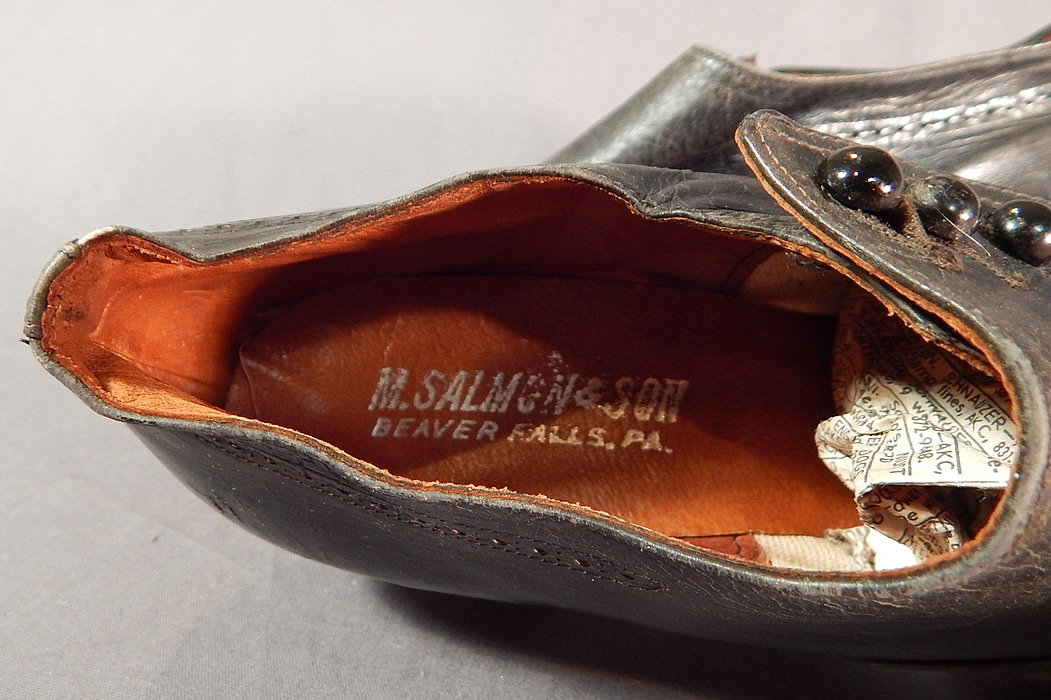 Edwardian Black Leather Low Side Button Bump Toe Womens Work Shoes
This pair of antique Edwardian Titanic era black leather low side button bump toe womens work shoes date from 1912. 