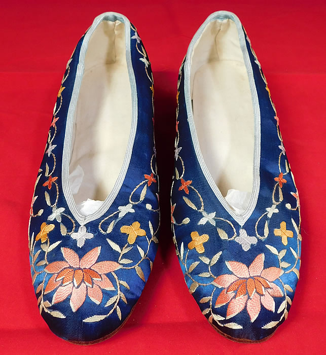 Antique Chinese Blue Silk Colorful Floral Lotus Embroidered Heel Shoes
