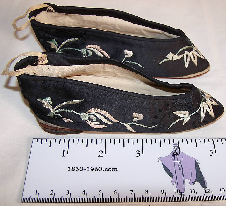 Antique Chinese Bound Foot Lotus Slipper Shoes