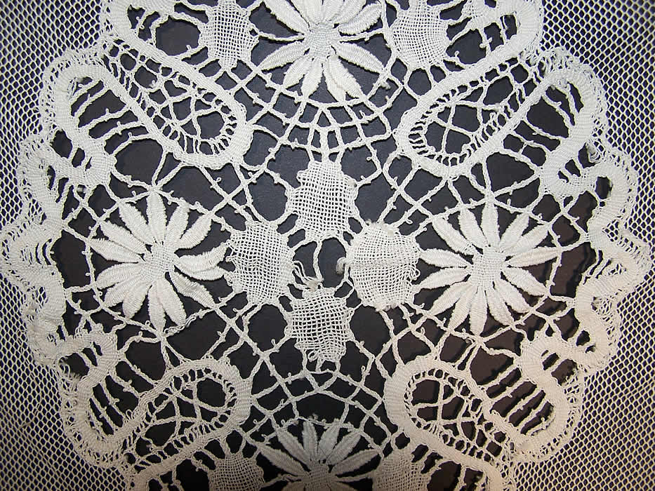  Antique Cluny Bobbin Lace Net Bedspread & Pillow Sham Close up.
