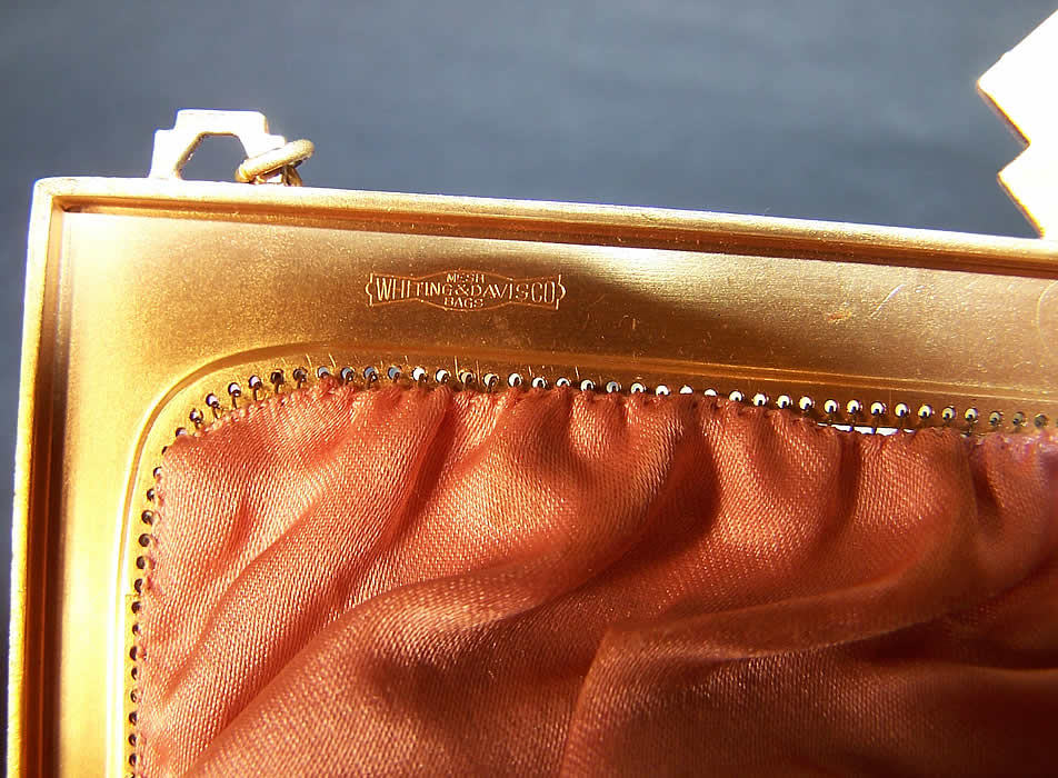 Vintage Whiting & Davis Mesh Bags Art Deco Purse Close up.