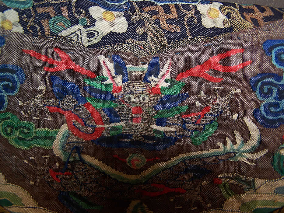 Antique Chinese Kesi Silk Jifu Longpao Dragon Robe Remnant Textile close-up View.