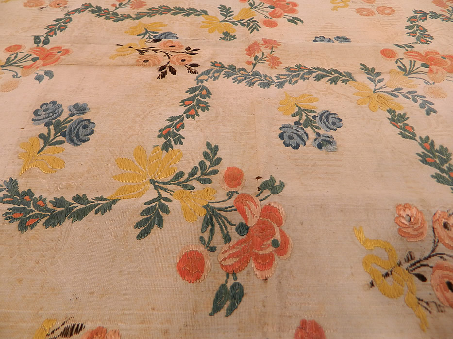 Antique 18th Century French Silk Damask Brocade Dress Fabric Remnant Square
This fabulous French dress fabric remnant square has gold rings sewn on the back for hanging. 
