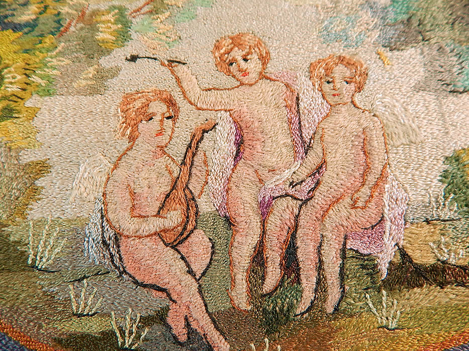 Vintage Angelic Cherub Cupid Petit Point Needlepoint Embroidered Clutch Purse
It is made of colorful pastel petit point needlepoint hand embroidery work done in an angelic cherub cupid trio design on the front and floral design on the back. 