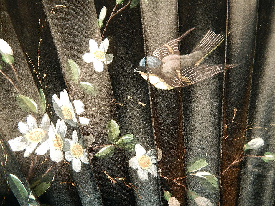 Victorian Black Silk Hand Painted Magnolia Chickadee Birds Decoupage Folding Fan
This is truly a wonderful piece of antique Victoriana hand painted fan art! 