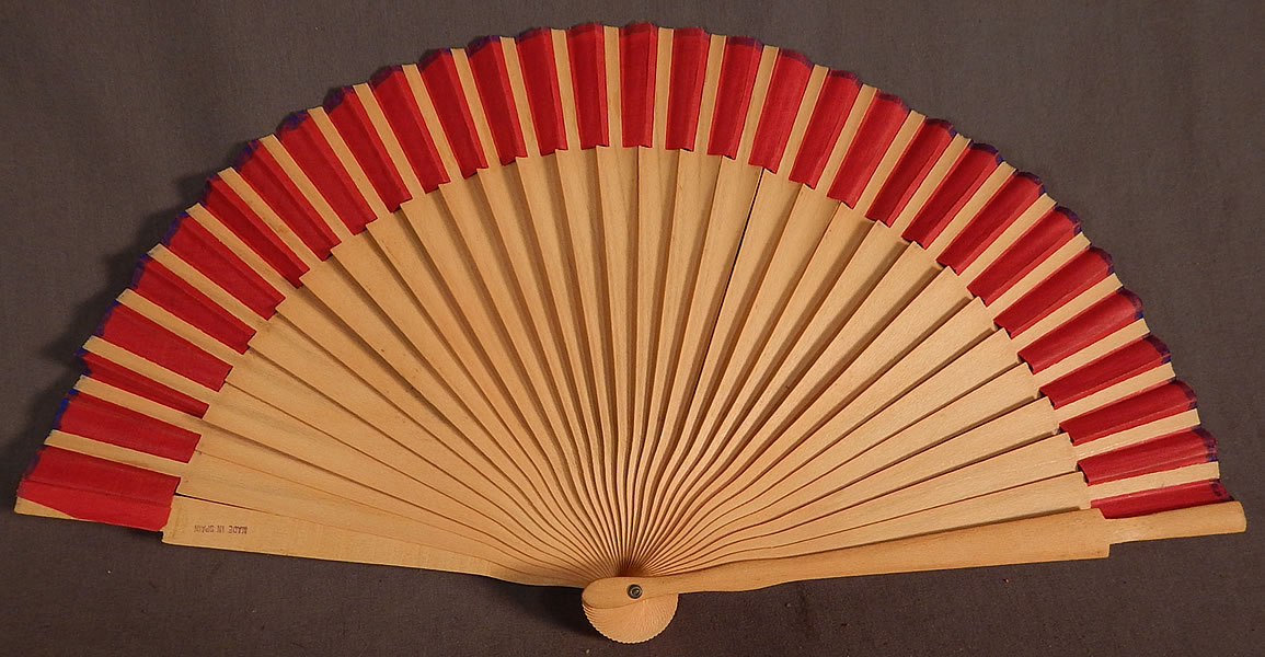 Vintage Spanish Flamenco Dancer Wood Transfer Print Pleated Fabric Folding Fan
The wood transfer print has a colorful restaurant bar scene of turn of the century dressed people enjoying a Spanish Flamenco dancer, guitar player and cute cat.
