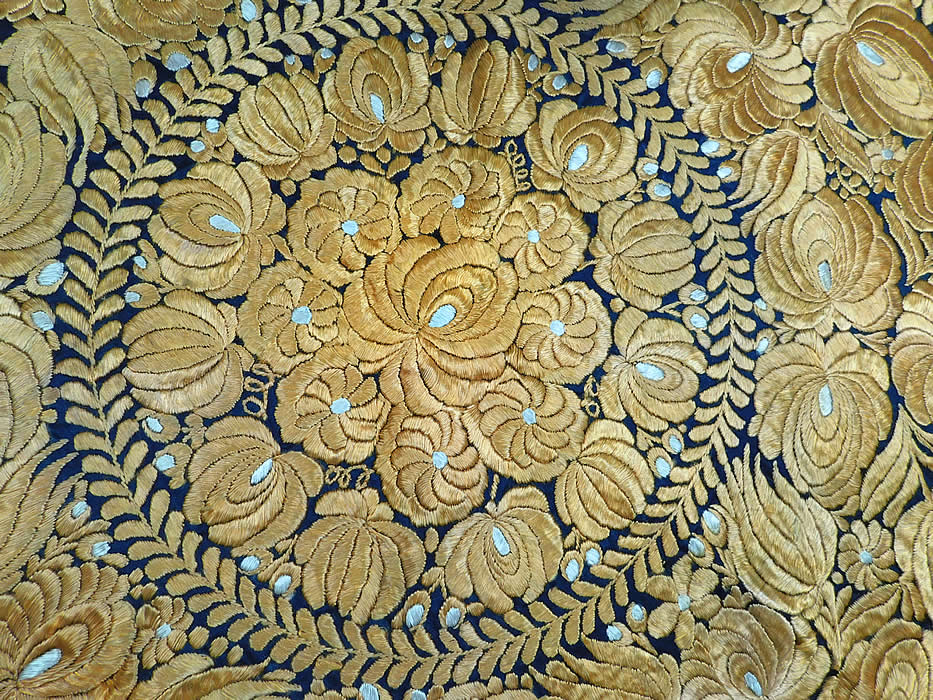 Antique Matyo Hungarian Folk Embroidery Yellow Floral Fringe Round Tablecloth
